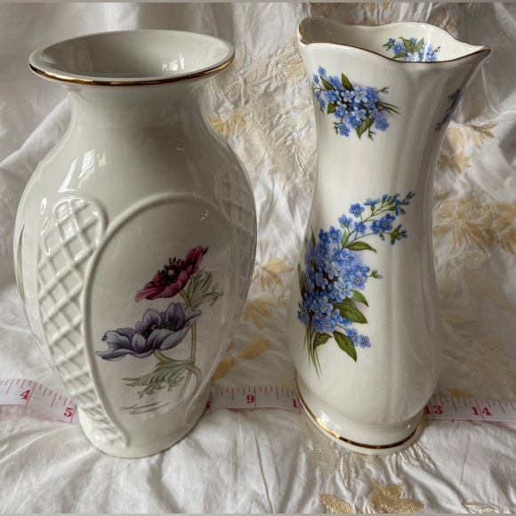 ROYALWinton Vintage Porcelain Vase-Four Sides Show Four Fun Flower Verities VEUC - Picture 7 of 12
